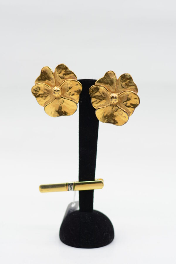 80s, Yves Saint Laurent