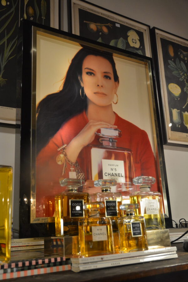CHANEL display - Image 2
