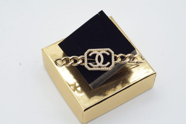 CHANEL - Image 2