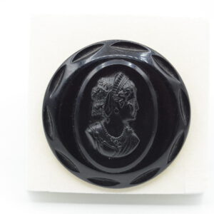 Vintage black bakelite mourning cameos brooch pin