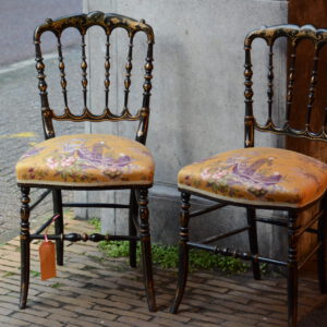 chinoise chairs